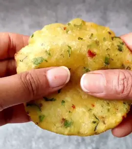 𝑺𝑼𝑱𝑰 𝑨𝑳𝑶𝑶 𝑷𝑼𝑹𝑰 …🤩🤤 #homecooking #thatfoodiegirl #homemade #aloopuri #suji #rava #delicious #tastyfood #puri #aloo #lunch #dinner #foodphotographer #foodvideos #FoodTok #foodtiktok #foodpage #Foodie #FoodLover #foodforthought #mouthwatering 
