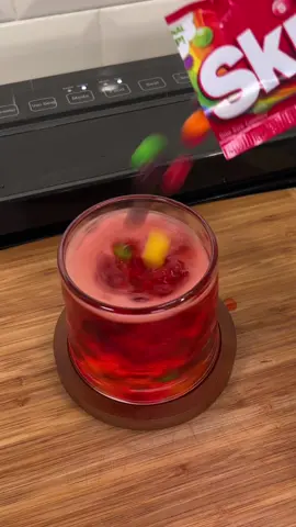 Replying to @nobledoggie Skittles soda challenge #satisfying #asmr #loop 