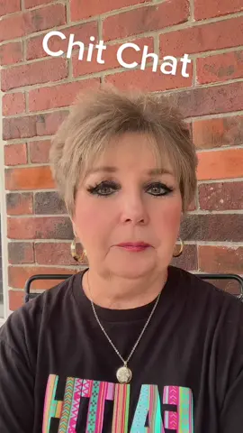 #chitchat #lint #friends #fyp 