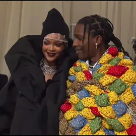 ela merece ser feliz. #fy #fyp #foryou #paravoce #viral #viraliza #edit #rihanna #fentybeauty #asaprocky #chrisbrown #Love #Relationship #couple #AcreditaEVAI #RetrospectivaSpotify #lanadelrey #cinnamongirl #relacionamentotoxico 