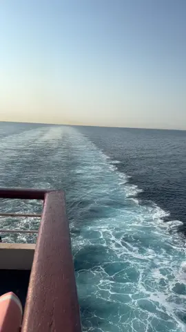 ما اجمل السفر عبر الباخرة                                   #fypシ #oran #algeria #pourtoi #viral #trending #wow #fyp #foryou #bateau #