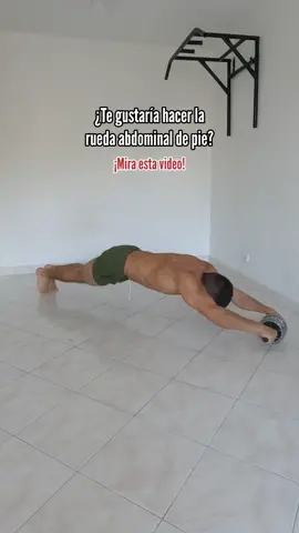 Cómo conseguir la rueda abdominal de pie 👊 #abs #abdominales #Fitness #gym #ejercicioencasa #fitnesstips 