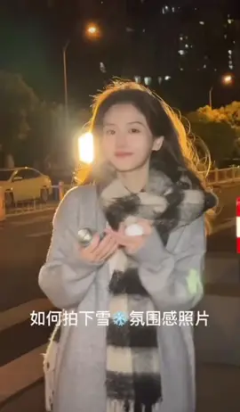 Bình xịt tuyết cho các bạn trẻ đi chơi hoặc chụp ảnh sống ảo #noel 