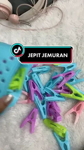 Cus cek keranjang kuning deh mumpung harga lagi murah banget!🥰 #jepitjemuran #jepitwarnawarni #jepitjemuranbaju 