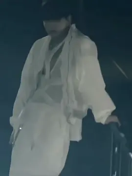 Đứng cái dáng ngầu dậy🥵🔥 #jungkook #jeonjungkook #viral #xuhuong #fyp #foryou #fypシ 