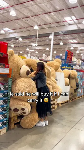 It was gigantic 🥹 . . . . . . . . .  #unfreezemyaccount #trending #foryoupage #viral #teddylover #teddy #giantteddy #fyp 