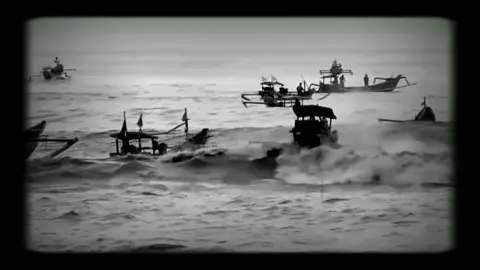 kapal layar 🚣 #kapalpesiar #kapalselam #losbendrong #haluallday #jogja24jam 