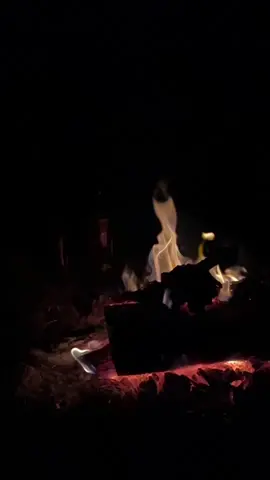 وش الاغنية اللي له ذكرى خاص لكم ؟؟ انا الذاهبه ❤️#الذاهبه #اكسبلور #خالد_عبدالرحمن #مقطفات #تصميم #عزف_اغنية_الذاهبه 