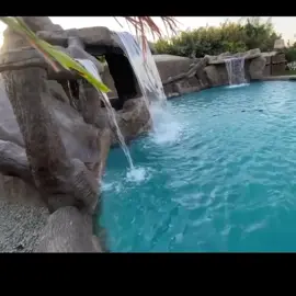 #pool #ready #amazing #concreto #handmade #waterfalls #grotto #cascada #waterslide #coping #bigpool #backyard #vacation #art #tematizacion #artificial #piedra #stamps #molds #textura 
