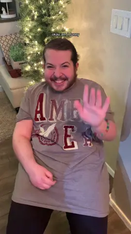 17 DAYS LEFT // shoutout to my mother for filming this while i was at school lol #christmascountdown #brother #fyp #foryou #foryoupage 