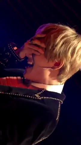 high note nya😭💜💜 #taehyung #stigma #v #bts #army #btsarmy #kimtaehyung 