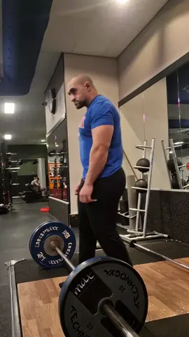 ⚠️ Heel December, een 6 weken gepersonaliseerd trainingsschema voor €30!   #deadlift #deadlifttips #fyp #gym 