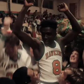 #LUCASSINCLAIR — he does have a girl who looks good but he cant call her 🤭 / for @sabrina 🍂 ‘s comp #m1ndflqyrcomp2 #strangerthings #strangerthingsedit #lucassinclairedit 