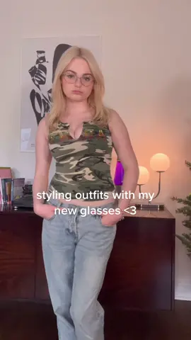 styling my new @vogueeyewear glasses <3 #letsvogue 
