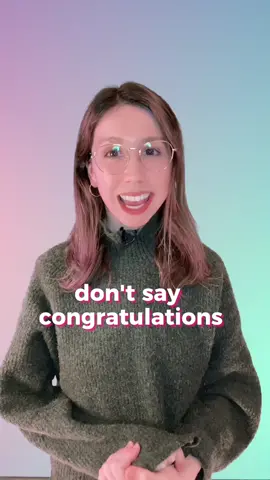 People don’t say: congratulations in connection with birthdays in English. What to you say? #english #ingles #learnenglish #inglesonline #englisch 