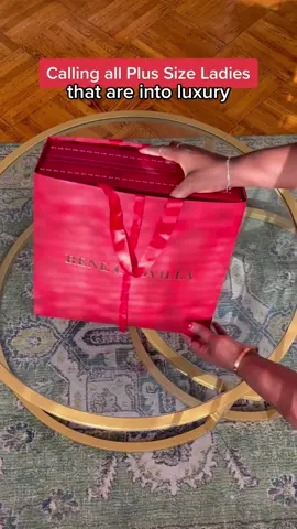 luxe plus baddies unite 💎🥳  #pluswomeninfashion #pluswomeninluxury #luxuryplussizefashion #plussizetiktok #plussizeluxury #luxuryshoes #luxuryshopping #luxurylifestyle #luxuryboots #renecaovilla #renecaovillalv 
