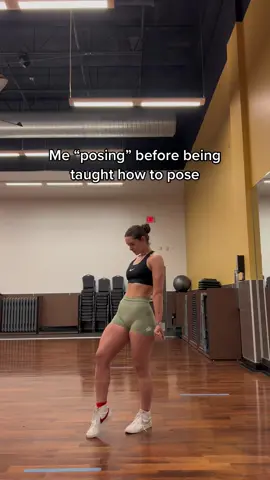 About time I started leaning how to pose for real 😤 thx for teaching me @readyrenego #GymTok #gymposes #foryou #educational #gymtips #fyp  