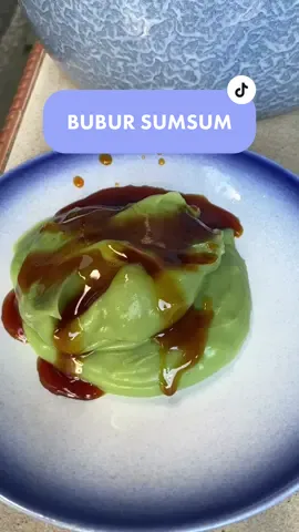 Bubur sumsum dihari raya tumpek uduh #fypシ #tradisibali #bubursumsum #bali #tumpekuduh #budayabali #happy #bcaxyz #nnn 