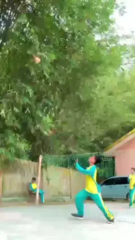 ketika penjas jamkos yah takraw solusinya 🙌 #sepaktakraw #sepaktakrawindonesia #anaksekolah #sportschool #tiktokpelitfyp #fypdong