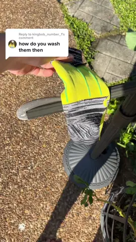 Replying to @kingbob_number_1 how to wash them! What’s next ? #fyp #foryoupage #thegoldensocks #GenshinImpact33 #waterproofsocks #TikTokHolidays #tiktokmademebuyit #viral #trending #outdoor #winter #Hiking 