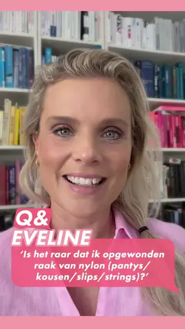 Word je opgewonden van mooie stockings of strings? 🧦 Je bent niet de enige! Eveline legt meer uit over het hebben van een fetisj. #fetisj #easytoys #voorjou