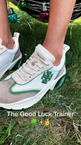 The new Good Luck Trainer. The clear and colorful heel delivers extra bounce, while multi-layer stitching adds dimension. #ToryBurchHoliday22 #ToryBurch #GoodLuckSneakers #Sneakers #Fashion #Green #Styling #HolidayVibes 