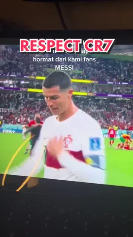 Hormat dari kami fans Messi untuk CR7 #cr7 #cristianoronaldo #portugal #maroco #fifaworldcup #serunyabola 