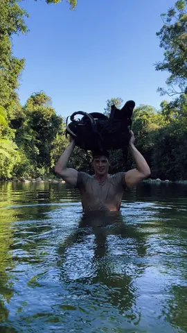 Not going to let a bit of water stop me  - #wontstop #adventureking #photographer 