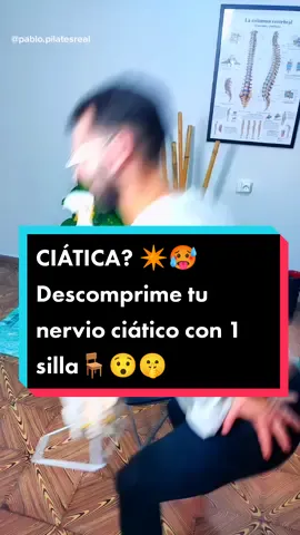 Ciática? descomprime tu nervio ciático con una silla Con este maravilloso ejercicio liberarás tu musculatura pélvica y tu piriforme, musculatura con mucha tendencia al acortamiento, que en muchas ocasiones, su tensión provoca un empuje y compresión de tu nervio ciático contra la espina ciática Comparte este vídeo con quien pueda necesitarlo #pablopilatesreal #ciatica #dolorespalda #entrenamientoencasa #gimnasio 