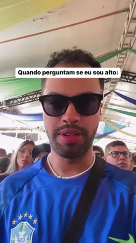 Cadê o time dos gigantes? Ahhahaha 🙌🏽 #fy #fyp #humor #pessoasaltas #pessoasbaixas 