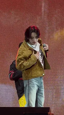 JUST STEP ON ME 💀 #jeonghan #yoonjeonghan #seventeen #svt #seventeen17_official #carat #la3c #losangeles #fancam #svtfancam #kpop #kpopfyp #kpoptiktok #hot #fyp 