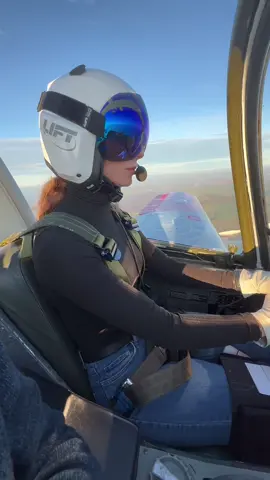 Views over the south coast! #aviationdaily #pilotgirl #aviationgeek #aviationtok #avgeeks #avgeek 