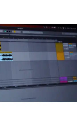 making off haciendo un beat desde 0 #detrasdecamaras #makingof #beatdesde0 #creandomusica #haciendounacancion #improvisando 