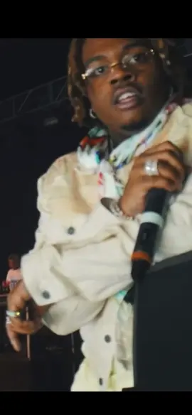 Gunna performing Richard Mille Plain  #gunna #freeslime #freegunna #ysl #youngstonerrecords #trap #gunnads4 #gunnagunna #wunna #gunnawunna #dripseason3 #ds3 #driptoohard #richardmilleplain #richardmille #live #gunnalive #concert #concerts #liverap 