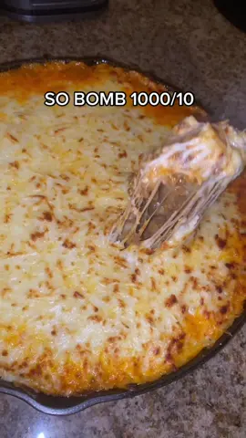 GUYS SO GOOD! Vid credit: @mealsandmunchies #Foodie #dinner #easy #eats #fyp #viral #trending #yum 