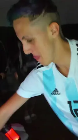 OSITO GOMINOLA #joacolopez #elcanaldejoaco #oxeyarmy #laesquina #twitch #streamers #argentina #clips #explore #fypシ #parati