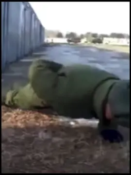 Russian Push-Ups 🇷🇺 #fyp #russia #viral #pushups 