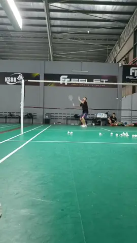 training jumping smash #badmintonskills #badminton #羽毛球 #leezs #hoseh #setbadmintonacademy #smash #杀球 