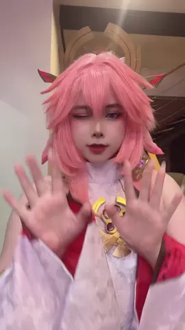 อย่ามาเล่นกับไฟ(ฟ้า) ไม่งั้นจะโดนจิ้งจอกงับ!🦊💜⚡️ #yaemiko #GenshinImpact #yaemikocosplay #genshinimpactcosplay #raidencosplay #cosplay #cosplayer #fyp #fireboy #อย่ามาเล่นกับไฟ #คอสเพลย์ #เกนชินอิมแพ็ค #ยาเอะ 