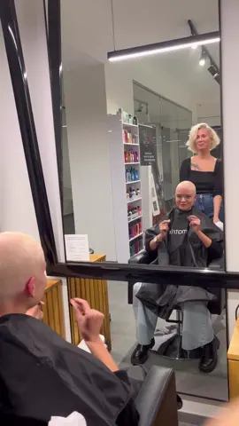 Girl headshave #bald #baldgirl #baldwoman #headshavewomen #headshavegirl #girlheadshave #womanheadshave #foryou #extremehaircut