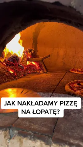 Jak nakładamy na łopatę? #pizza #pizzeria #dc #porada #casadipaoloreda 