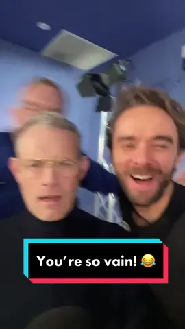 We love winding Ben up! 😂  #Youresovain #funny #comedy #podcast #sofacinemaclub #colsonsmith #benprice #jackpshepherd #howtoloseaguyin10days #benspartner #2000 #CarlySimon 