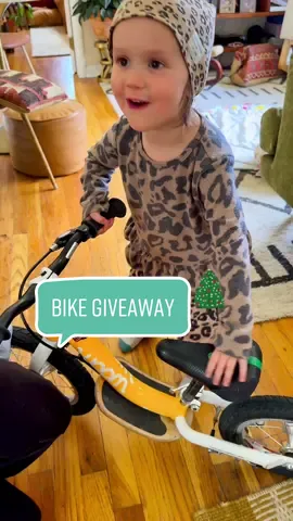 Replying to @marlierosenberg ✨ GIVEAWAY ENDS TONIGHT- ENTER NOW✨  Emi & I knew we gave away her Yellow Balance Bike to the right Mama & baby when we showed up and we were in matching cheetah!!! Do you have bikes you aren’t using sitting in your garage. How cool would it be to pass it along to the next kiddo who will learn to ride.  . ⫷ Follow the LINK in MY BIO to ENTER - it will take you through the following steps: ⫷ Sign up for the woom newsletter to enter but then there are four more ways to enter (a total of 5 entries total!)  ⫷ Visit @woombikesusa on IG ⫷ Visit @katyrobinbird on IG ⫷ Sign up for woom SMS ⫷ Visit the woom gift guide page . During this holiday season, woom is offering free standard shipping on ORIGINAL models and the 10% off BYOB (Build Your Own Bundle) through December 19th . #giveaway #woompartner #woommagicmoments #bikingwithkids #biking #kidsbikes #momlife #toddlerlife 