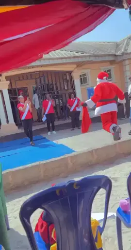 Why Nigeria Dey like stress Father Christmas  🎅 na 😂😂😂 #viral #comedyvideo #fatherchrisburg #virall #funnyvideos #funnyvideo #comedyvideo #conedy #BeNice #Love #instablog9ja #lagosta #lagosstate #usa #tiktok 
