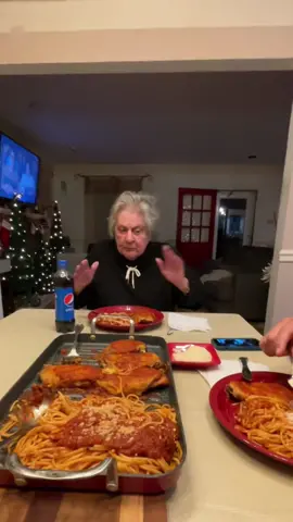 #chickenparm #dinnertime #italianfood #sauce #spaghetti #mamamia #grouchygranny #granny #grannysoffherrocker #grandma #over80 #badgranny #Italian #NYC #joke #funny #comedy  @grannysoffherrocker 