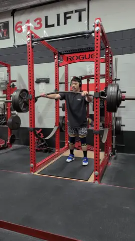 If your girl be going out in this weather to cheat on you, she don't fw you for real #greenscreen #gymhumor #justajoke #trynottolaugh #trynottolaughchallenge 