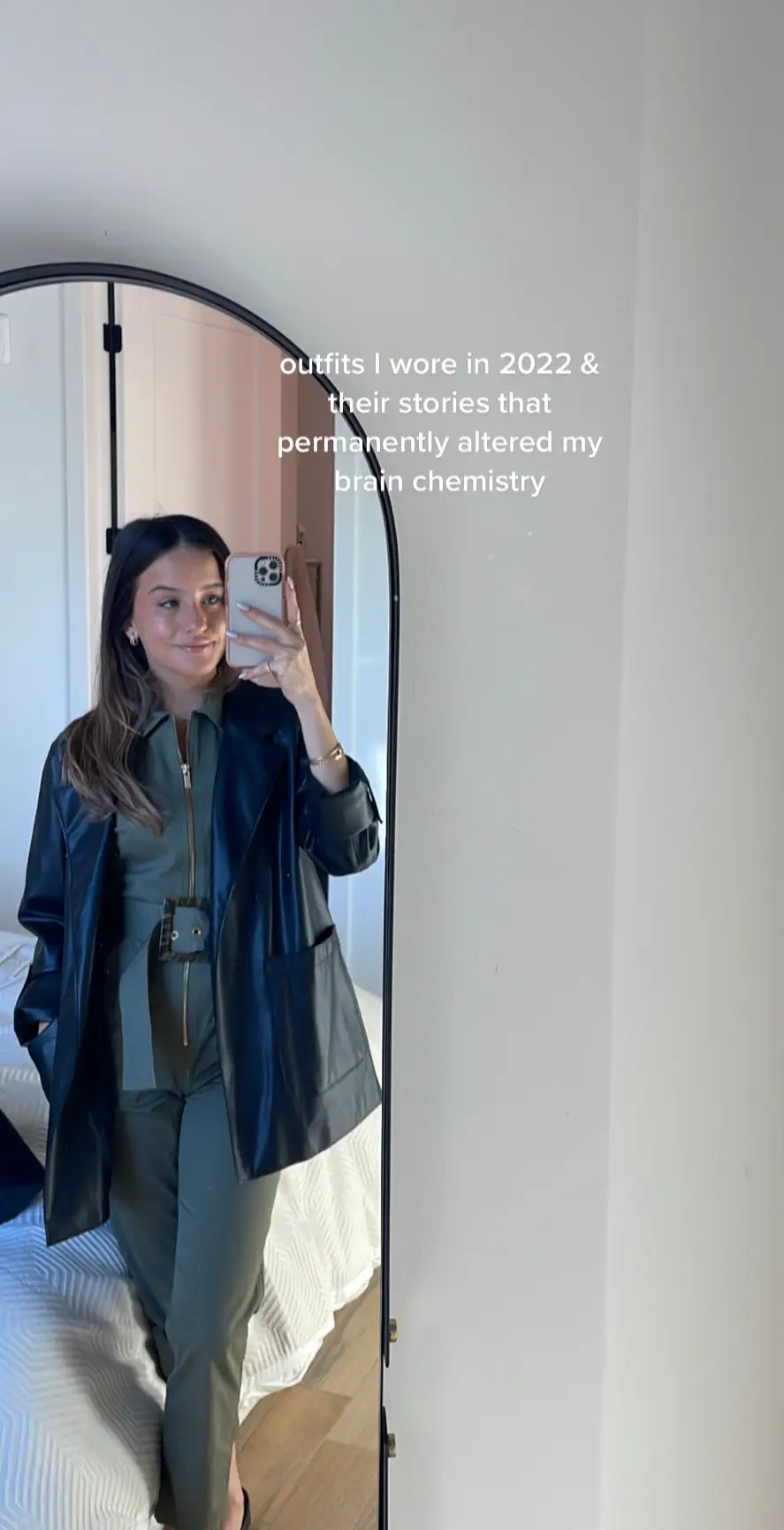 I loveee this trend #outfitsiwore #alteredbrainchemistry #2022recap 