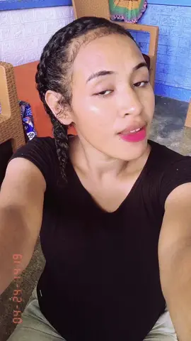 Ko kaki pendek z ikat dngn tali kapal🤣