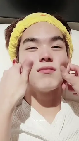 skincare-an w/ my bf 🤭💖 lucu banget pas ping diuyel-uyel😭 [ #meennicha8 #pingkrittanun #area86 #nattaluv_edit #fyp ] 