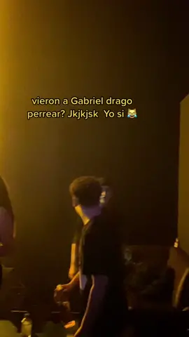 Y que tales movimientos 🤣 , #gabrieldrago #peru🇵🇪 #panikroom #trap 